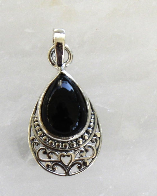 black onyx crystal jewelry; July birthstone jewelry