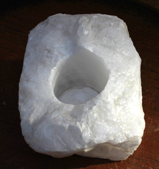 Clear Quartz known as manifestation crystal and to aid in physical recovery