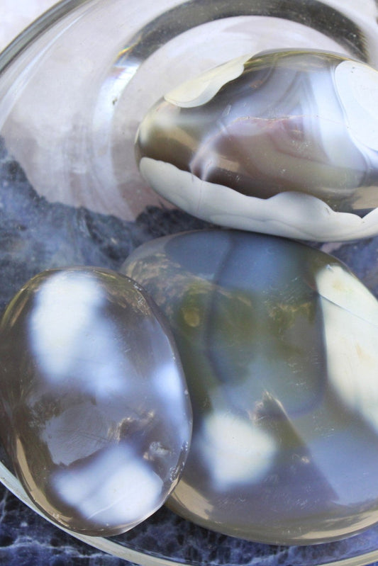 orca agate is said to offer inner peace and healing