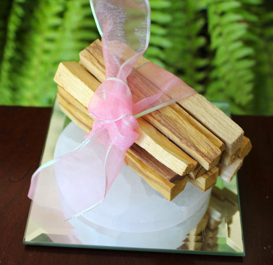 cleanse and purify your space with palo santo smudge sticks