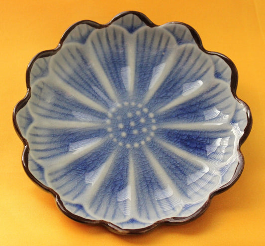 Home Decor - Smuge plate Lotus shaped - blue