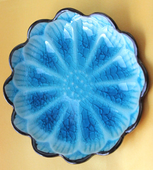 Home Decor - Smuge plate Lotus shaped -light blue