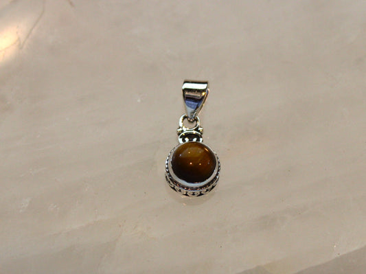 Pendant - Tiger Eye Pendant - sterling silver