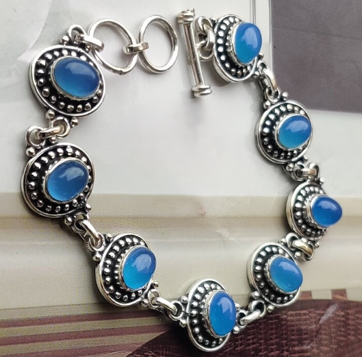 Bracelet - Blue Chalcedony Crystal Stone - Sterling Silver - believed to help calm the mind and soothe emotions, making it a good stone for people who tend to worry easily.